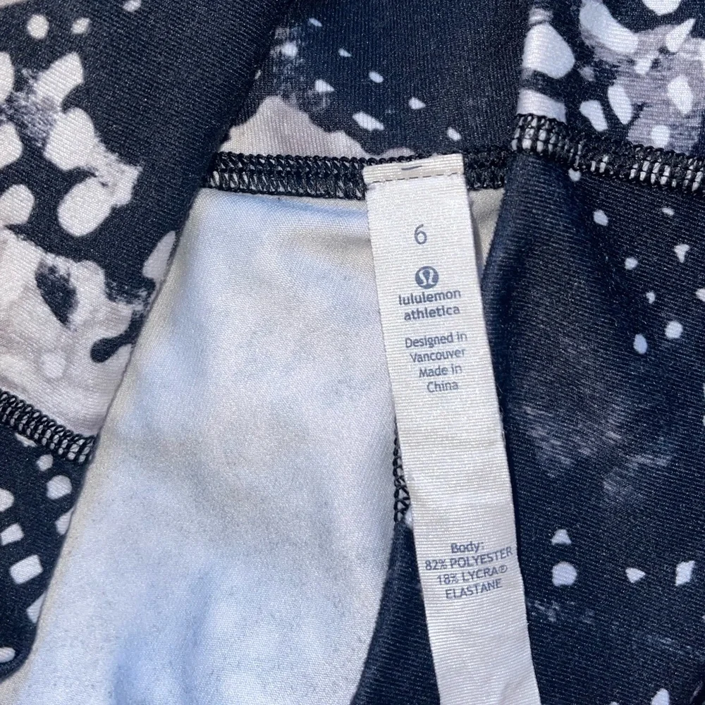 Lululemon Wunder Under Crop III *Full-On LuonStatic Mist White Black Leggings